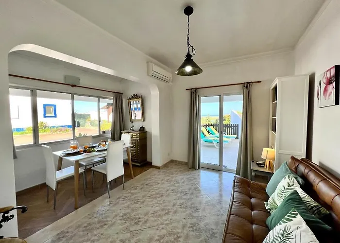 Formosa 3 With Pool By Homing Daire