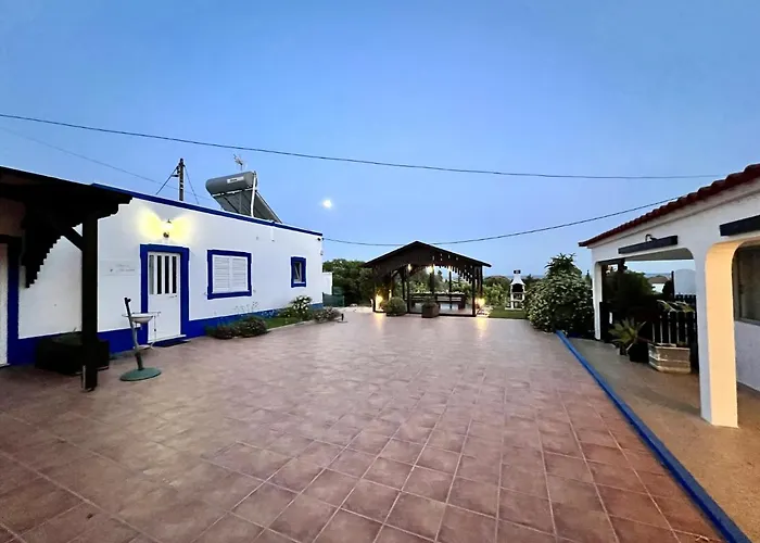 Formosa 3 With Pool By Homing Tavira